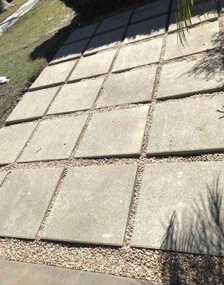 24x24 concrete pavers & polished pea pebbles