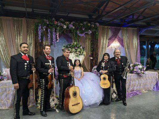 Mariachi Los Gallos