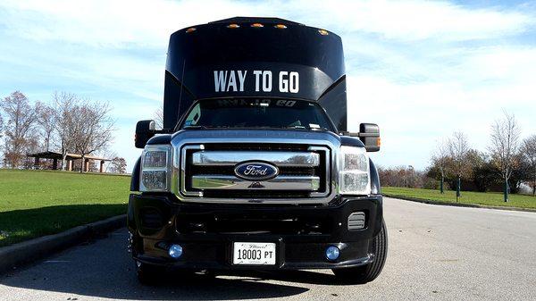 Recommended for up to 25 passengers, Perimeter Black leather seating, Business meetings on the go. Reserve now. Way To Go Limousine