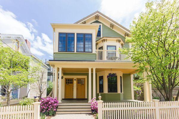 Stunning 2-family in Central Jamaica Plain