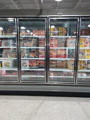 They have frozen pizza on lock.