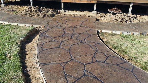 Texture stamped concrete walkway in Salem.