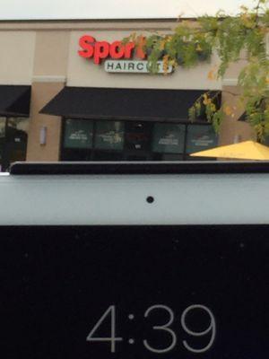 SportsClips turning off their "OPEN" sign before 4:30pm, despite closing at 5pm on Saturdays. I was able to get a decent pic at 4:39pm.