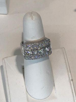 Princess and round 14k solid ring