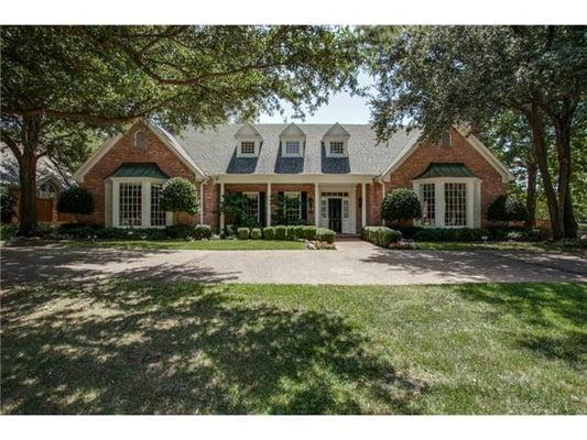 House exterior on Doral, Willow Bend Lakes, Plano.