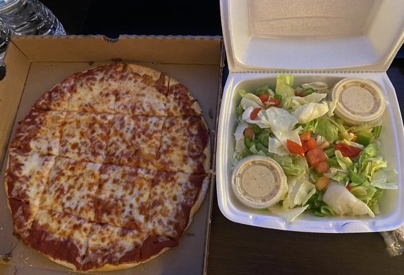 Cheese Pizza / Green Salad