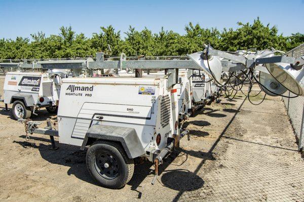 mobile light generators for construction sites