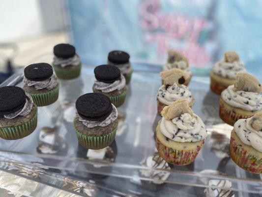 Oreo & cookie dough cupcakes