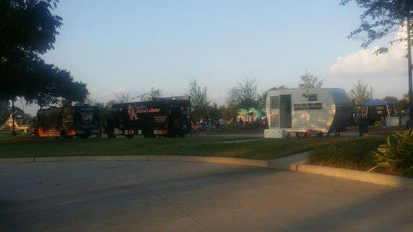 Friday Nite Bites - food truck frenzy!