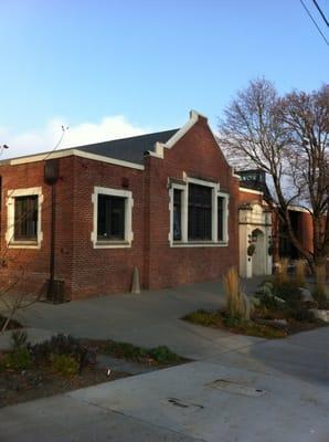 Hood River Library