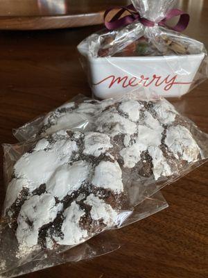 Chocolate Crinkle cookies and rum fruitcake