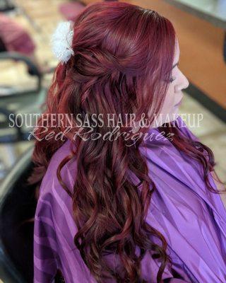 All over color giving her Long beautiful locks this Merlot shade with half up half down hairstyle for her wedding day. Such a lovely bride