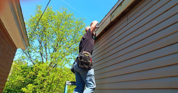 Damaged fascia replacement