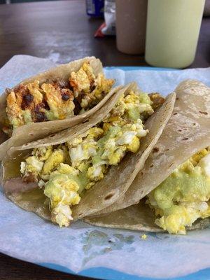 bomb breakfast tacos