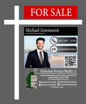 Custom printed Real Estate Signs with custom sign posts @DESIGNplus.NYC