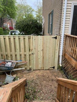 Shadowbox fence