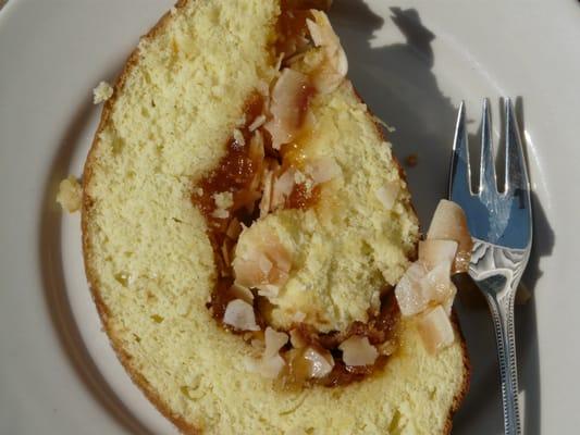 BISCUIT ROLL WITH APRICOT JAM AND TOASTED COCONUT FLAKES