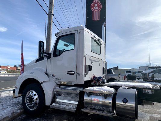 Stop by Kenworth Mid Atlantic in Westminster to browse our full inventory!