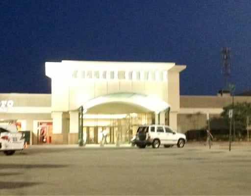 Mall Entrance after 9pm summer night shut down.