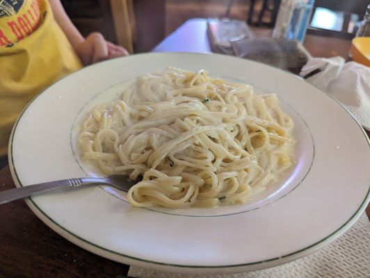 Fettuccine Alfredo