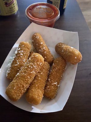 Fried mozzarella (actual)