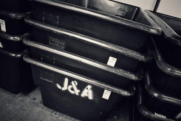 J & A Linen Service