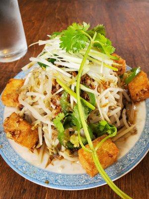 Bean Sprouts with Fried Garlic