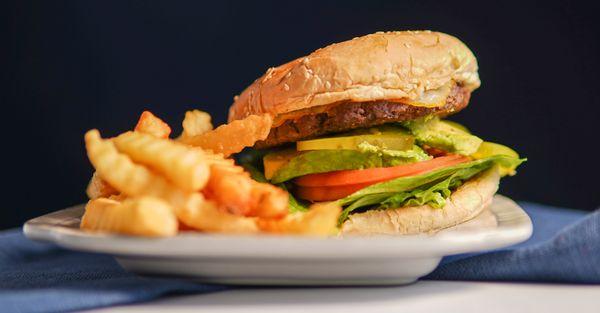 Cheese Burger w/ Fries