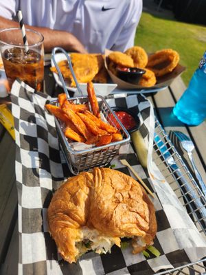 Blackened shrimp sandwich and sweet potatoes