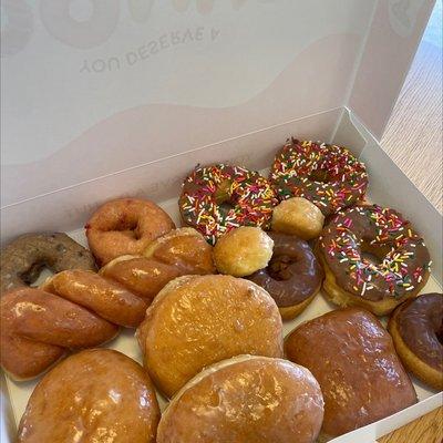 Chocolate sprinkle, freshly made jelly squeezed donuts, blueberry cake, strawberry cake