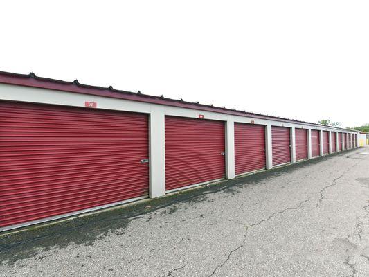 Drive up storage units available