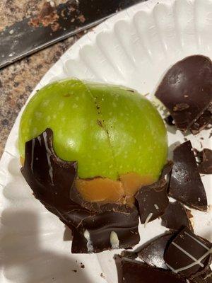 A "caramel" apple fail.