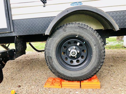 Busted leaf spring on a 2018 Jayco travel trailer