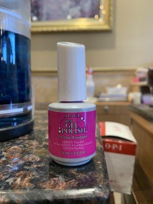 Gel nail polish