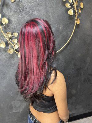 Super cute fuchsia highlights! Done by Mika