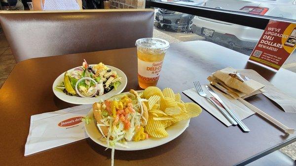 Manager's Special. Half Italian Cruz Po Boy and a salad.