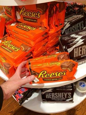 2lb Reese's cup.