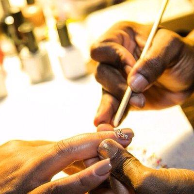 Glam nails at one of our #WasabiWednesdays events. If you want to meet our team in a fun, easy going atmosphere... #WasabiWednesdays is it!