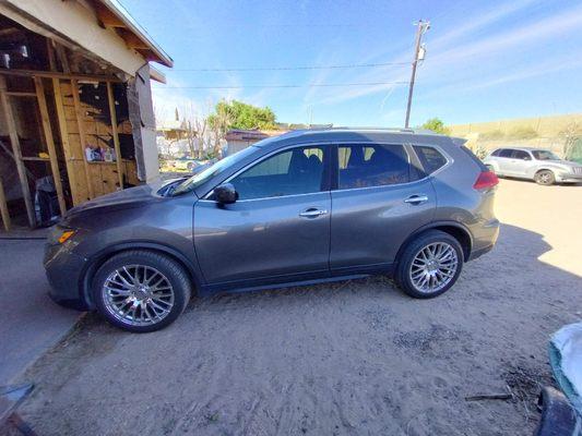 2017 Nissan Rogue. Paintles dent removal , exterior detail.