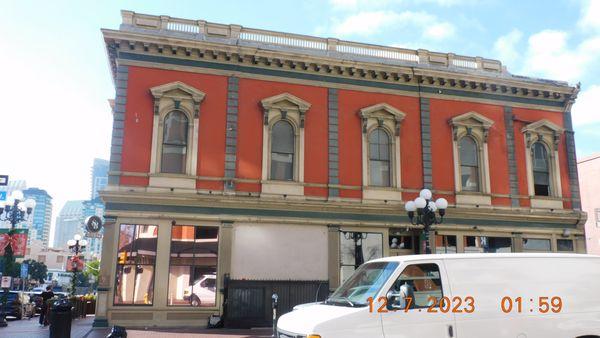 one of the many grand halls that the group met in and the long history that was since colonial times.