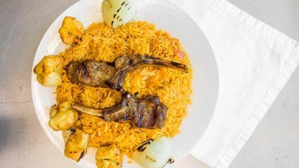 Lamb chops and chicken with rice