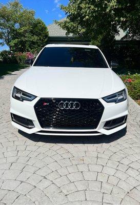 Full detail on this beautiful S4