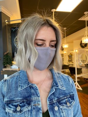 Bright rooted blonde by Bethnie