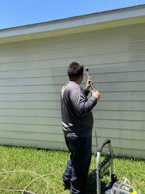 Edgar’s Pressure Washing