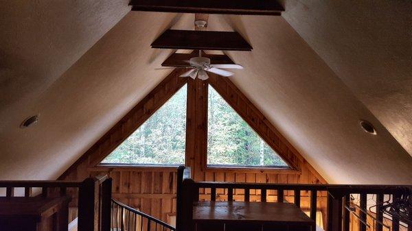 Bear's Den loft