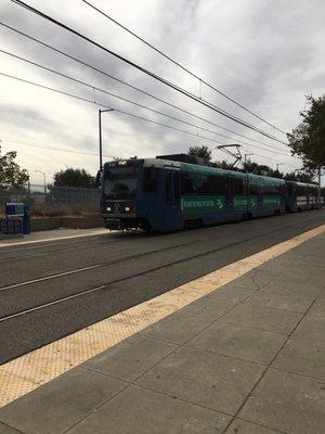 SACRT Light Rail - Marconi/Arcade Station