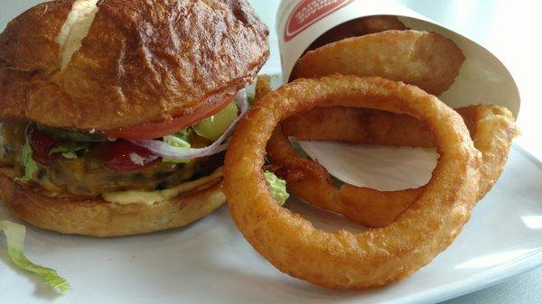 Cheeseburger and onion rings