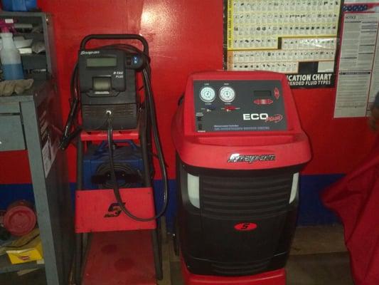 We have the latest equipment to get the job well done.
Left side:Battery charger 
Right side: A/C charger