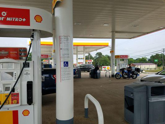 This gas station feels like a shell of its former self