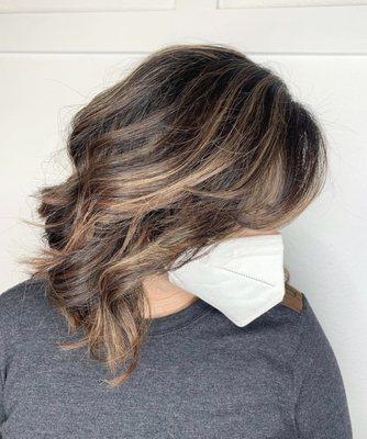 Layered cut with highlights